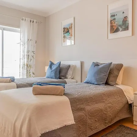 Apartment Harmonious&well Decorated T3 Lagos
