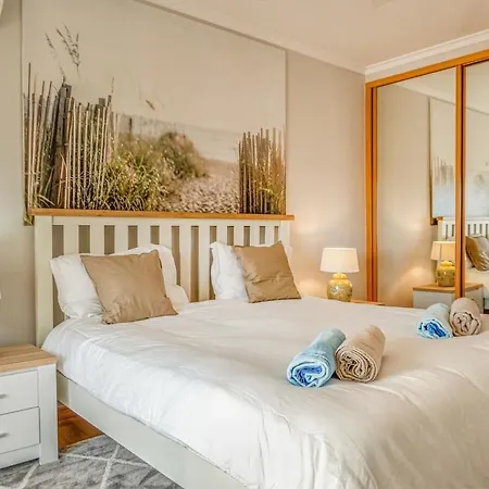 Apartman Harmonious&well Decorated T3